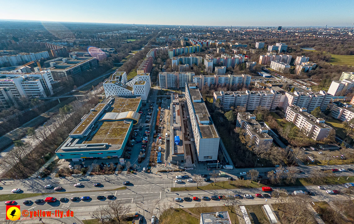 07.02.2023 - Luftbilder vom Plettzentrum in Neuperlache